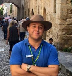 Hasan Gülday, licensed tour guide in Kuşadası